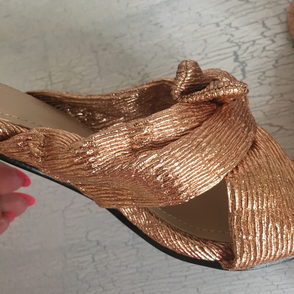 Chunky Hill Bowknot Sandals size 7 - Picture 9 of 11